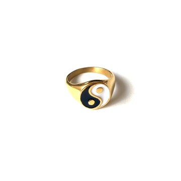 Ring yin yang