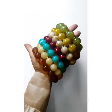 COLAR BOLAS EM RESINA – VÁRIAS CORES 	•	Bolas em resina