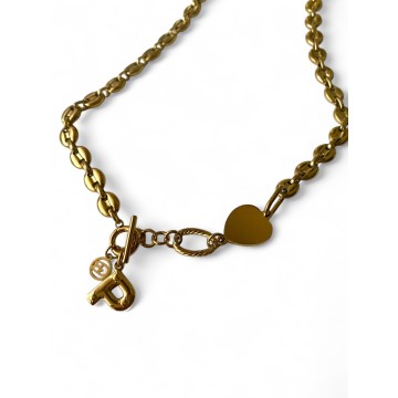 COLAR LETRA P aço dourado