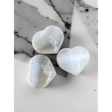 CORAÇÃO DE SELENITE CORAÇÃO DE SELENITE Símbolo de pureza e serenidade
