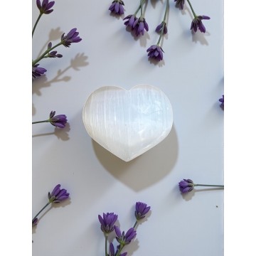 CORAÇÃO DE SELENITE CORAÇÃO DE SELENITE Símbolo de pureza e serenidade