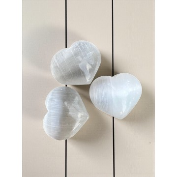 CORAÇÃO DE SELENITE CORAÇÃO DE SELENITE Símbolo de pureza e serenidade
