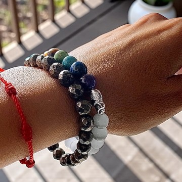 PULSEIRA ELÁSTICA SETE CHAKRAS – SELENITE & ELEFANTES