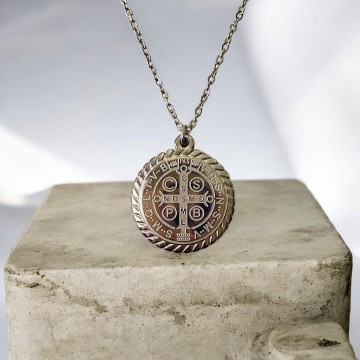 COLAR SÃO BENTO AÇO PRATEADO