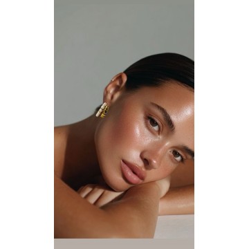 BRINCOS LOLA AÇO DOURADO