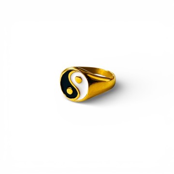 Ring yin yang