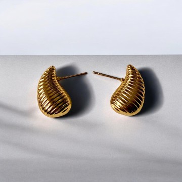 BRINCOS DROP DOURADOS TEXTURA RISCAS