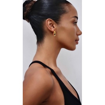 BRINCOS DROP DOURADOS TEXTURA RISCAS