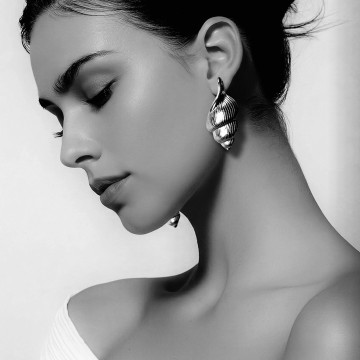 BRINCOS SHELL DIVINE – AÇO DOURADO ULTRA LEVES