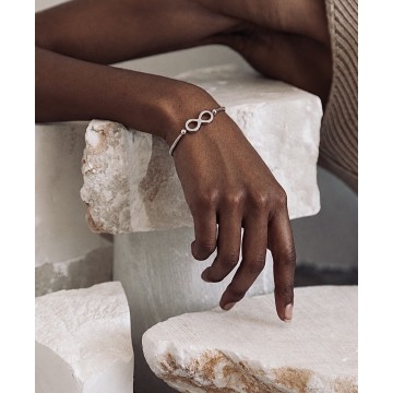 PULSEIRA INFINITY PRATEADA